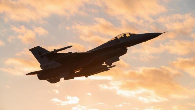 ABD’ye ilişkin F-16, Sarı Deniz’e düştü