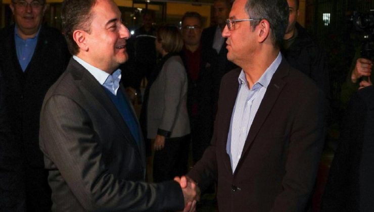 CHP Genel Lideri Özel’den, Babacan’a taziye ziyareti