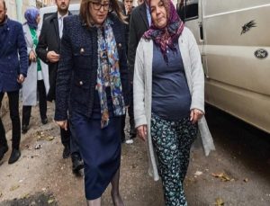 Gaziantep Büyükşehir’den su baskını olan meskenlere destek! Lider Şahin tek tek ziyaret etti