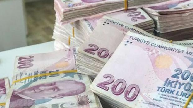 Hazine üç ayda  266,8 milyar liralık iç borçlanma planlıyor