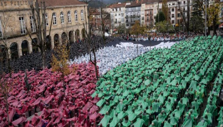 İspanya’da Filistin’e dayanak gösterisi düzenlendi