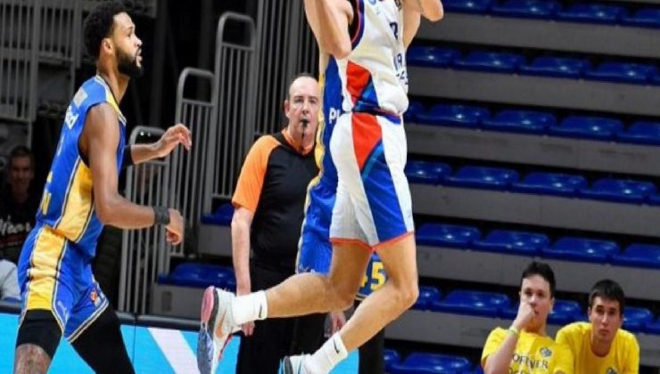 Anadolu Efes deplasmanda kaybeti