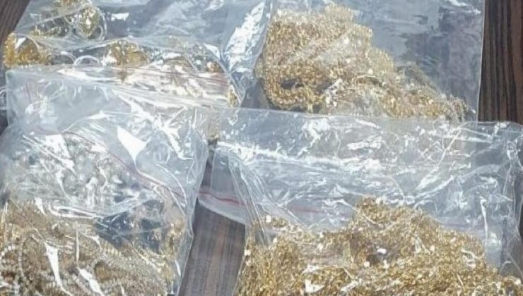 Bulgaristan’a geçen 2 TIR’da kilolarca altın ve gümüş bulundu