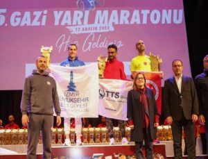 5. Gazi Yarı Maratonu’nun mükafatları sahiplerini buldu