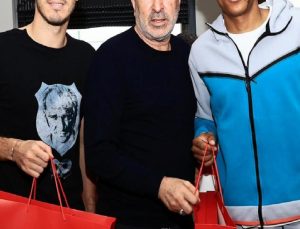 Feyyaz Uçar ve Samet Aybaba, Beşiktaşlı futbolcuların yeni yılını kutladı