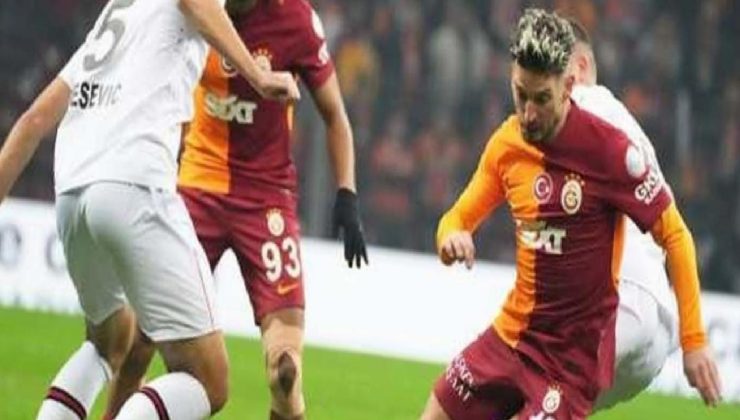 Galatasaray konutunda tek golle güldü! Derbiye göz kırptı