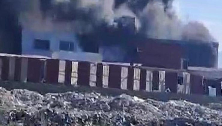 Hatay’da ofis gereçleri üreten atölyede yangın