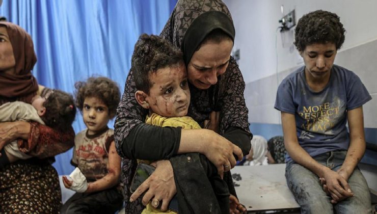 İsrail Gazze’deki hastaneleri kullanılamaz hale getirdi