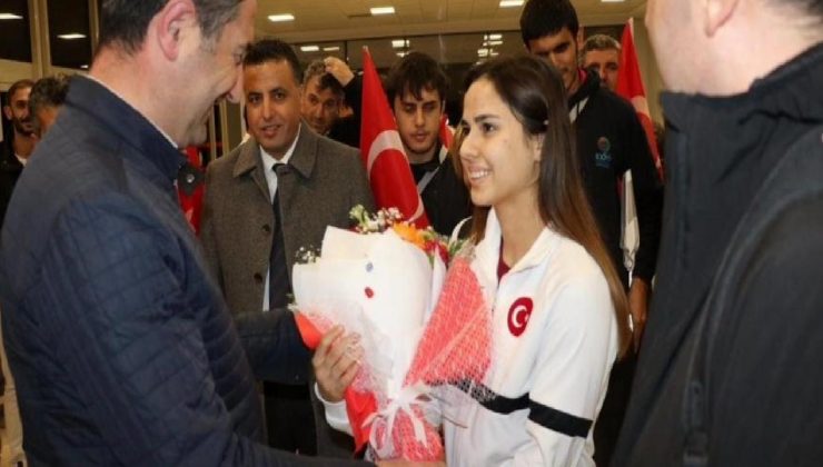 İsrail’i mağlup edip şampiyon oldular