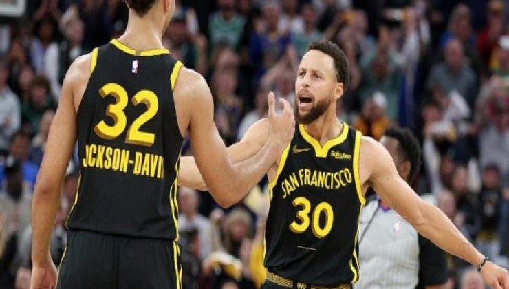 NBA’de 17 sayı geriye düşen Warriors, Celtics’i uzatmada yendi