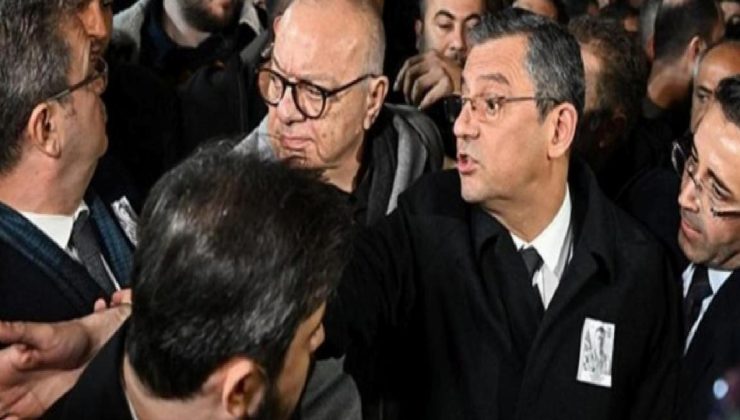 Şehit cenazesinde Özgür Özel’e reaksiyon yorumu: Tezahürat mı yapsınlar?