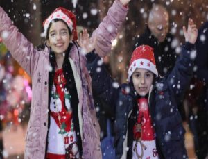Yeni yıla saatler kala Aydın’a kar yağdı
